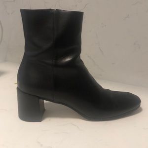 M.Gemi leather boots